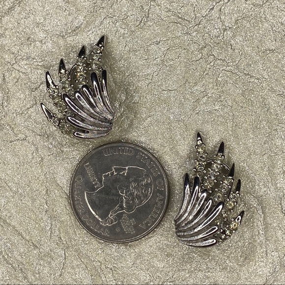 Vintage Silver Tone and Crystal Fan Clip Earrings - Picture 5 of 6